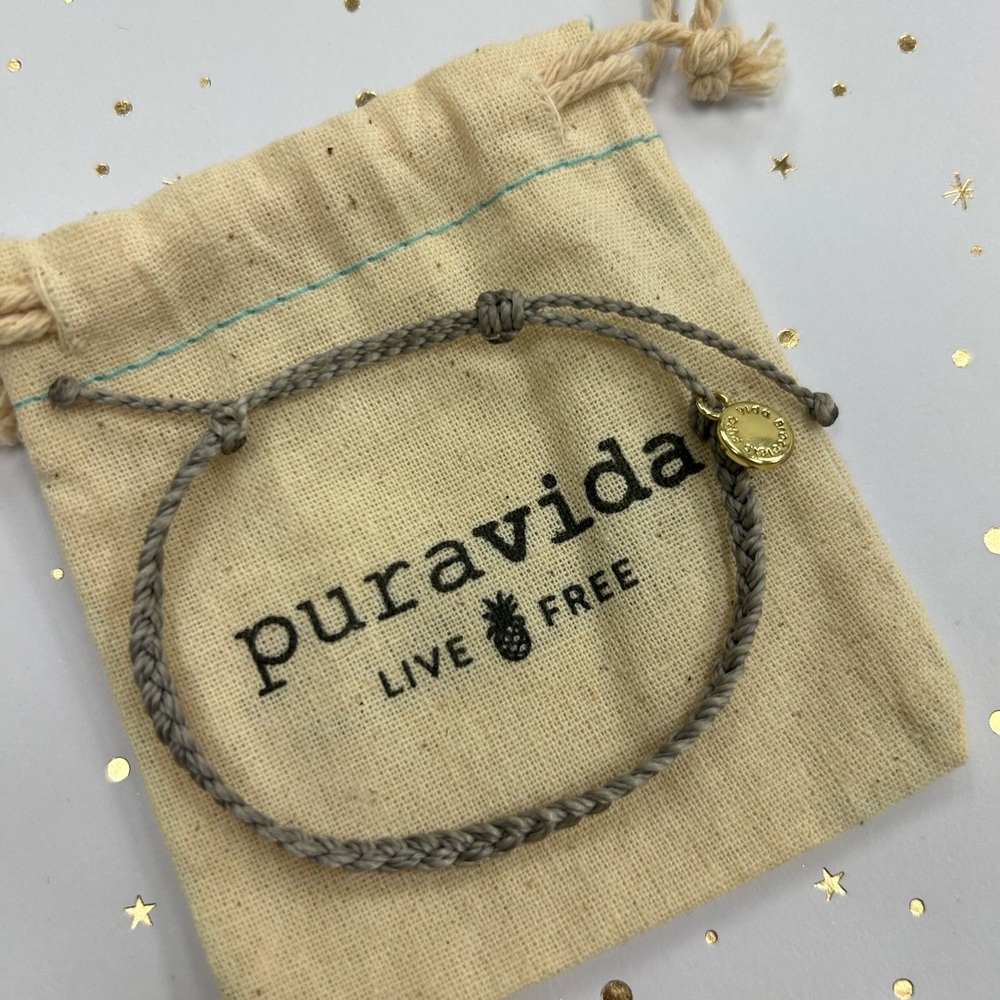Pura Vida bracelet never worn brand new! Waterproof and durable!